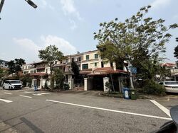 Lakeside Grove (D22), Terrace #616007701